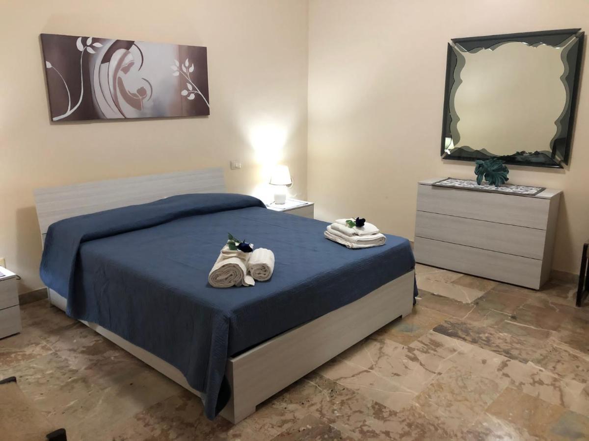 Casa Vacanze Makari Trappeto  Luaran gambar