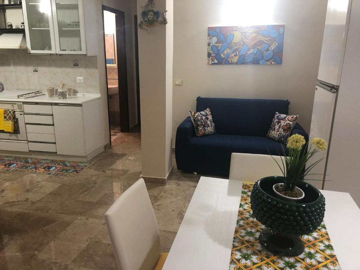 Casa Vacanze Makari Trappeto  Luaran gambar